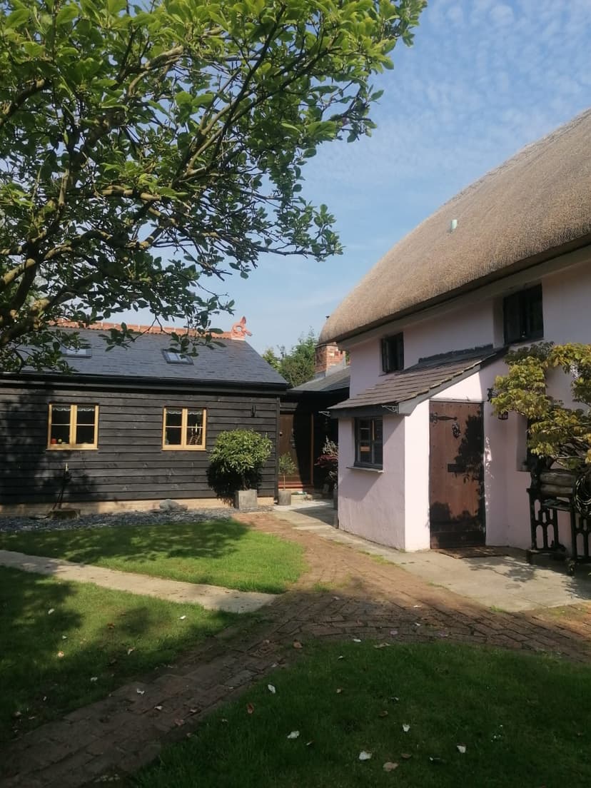 Oak-Framed Extension Interior, Awbridge, Romsey